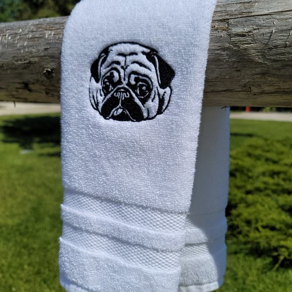 PUG hand towel - Embroidered PUG white bath towel, great gift for dog moms! - Picture 2 of 3